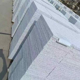 长春 白麻荔枝面花岗岩地铺石