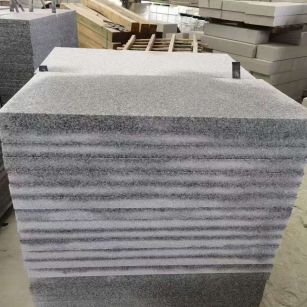 长春 芝麻白5公分火烧地铺成品，900*400，规格可定制