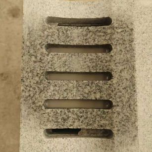 长春 芝麻白拉丝面花岗岩U型开槽排水槽