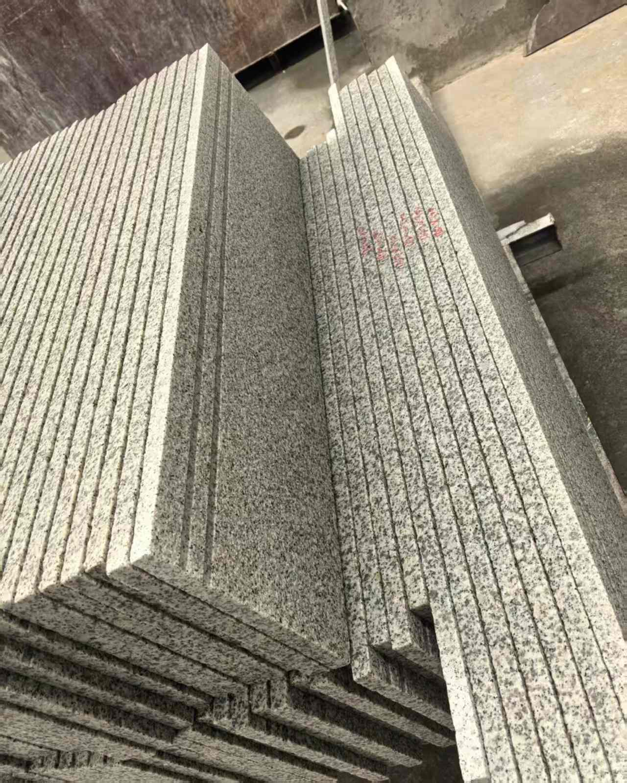 长春 白麻荔枝面花岗岩楼梯踏步