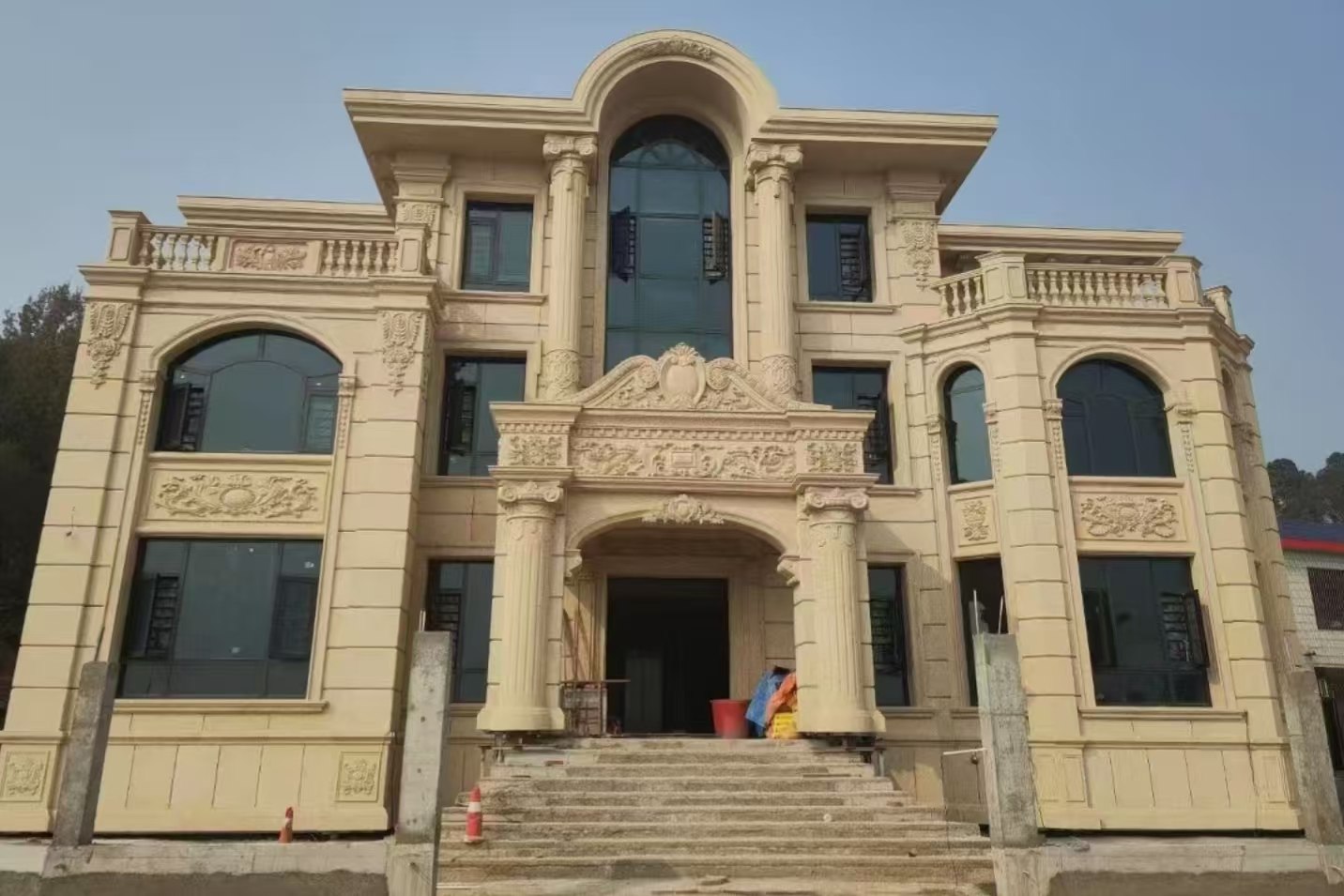 长春 黄金麻花岗岩别墅外墙干挂