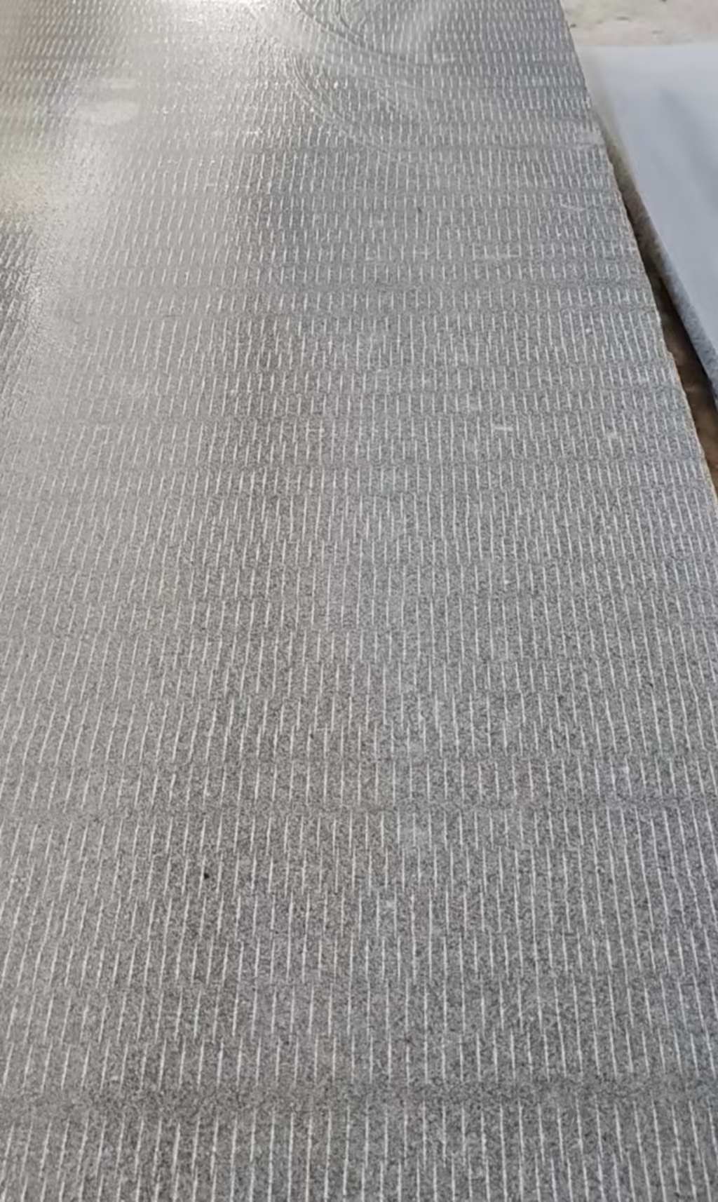 长春 芝麻灰花岗岩斧剁面，刀斩面