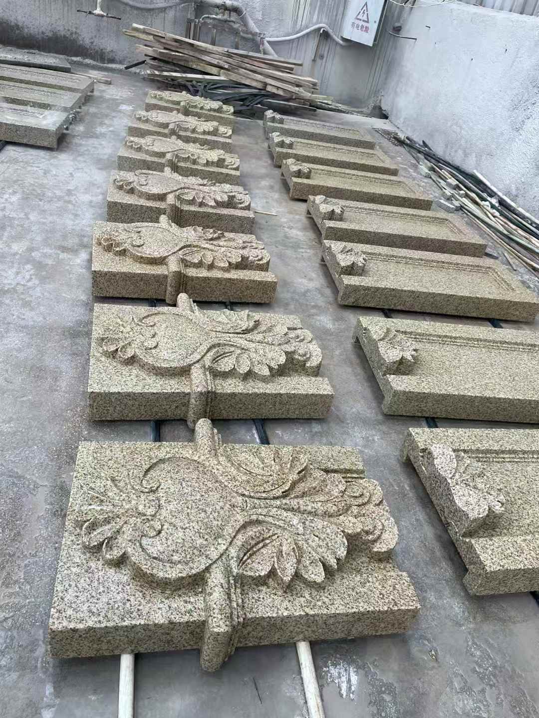长春 黄金麻花岗岩别墅外墙雕刻板