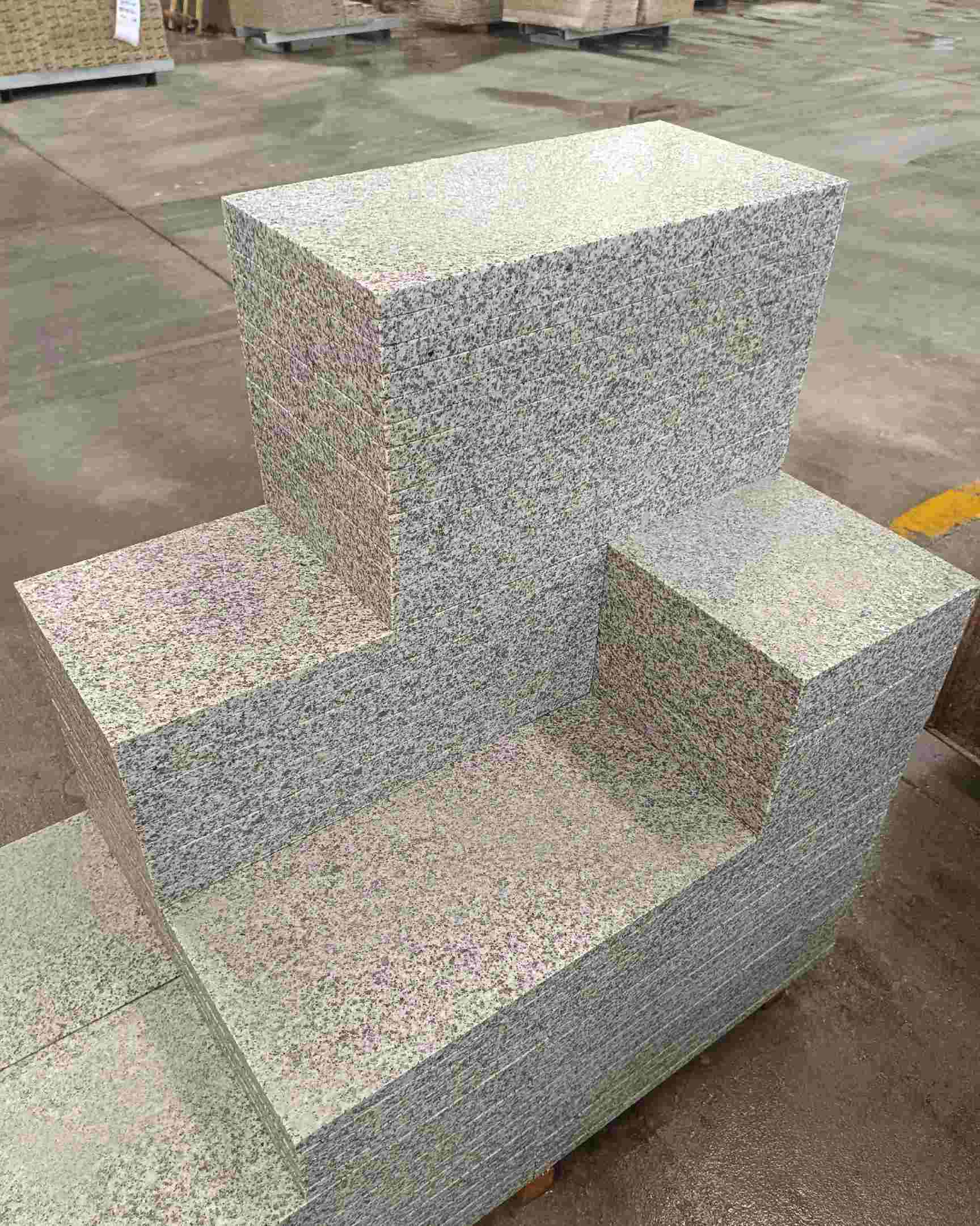 长春 白麻花岗岩荔枝面地铺石