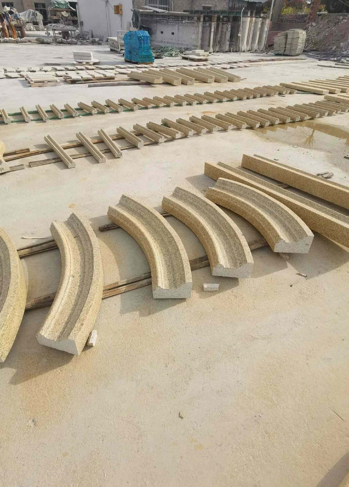 长春 黄金麻花岗岩别墅线条